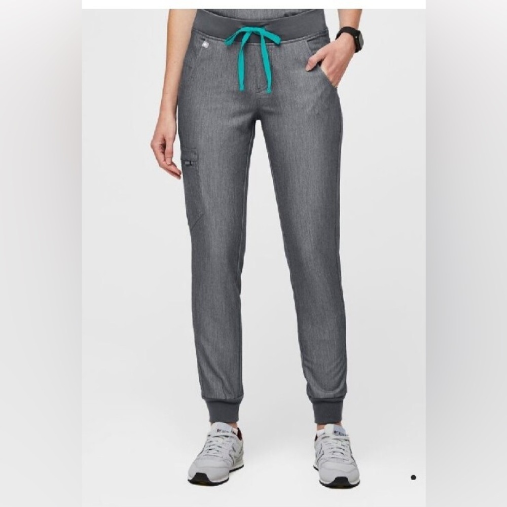 Figs Graphite Gray High Waisted Zamora Jogger Scrub Bottom Size Small-Tall